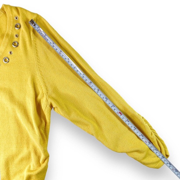 NY Collection Sz Large Women's Sweater Ruching Sleeves Sides Yellow Grommet Neck - Picture 5 of 11